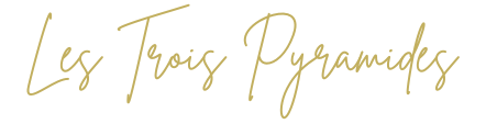 Lestroispyramides studio