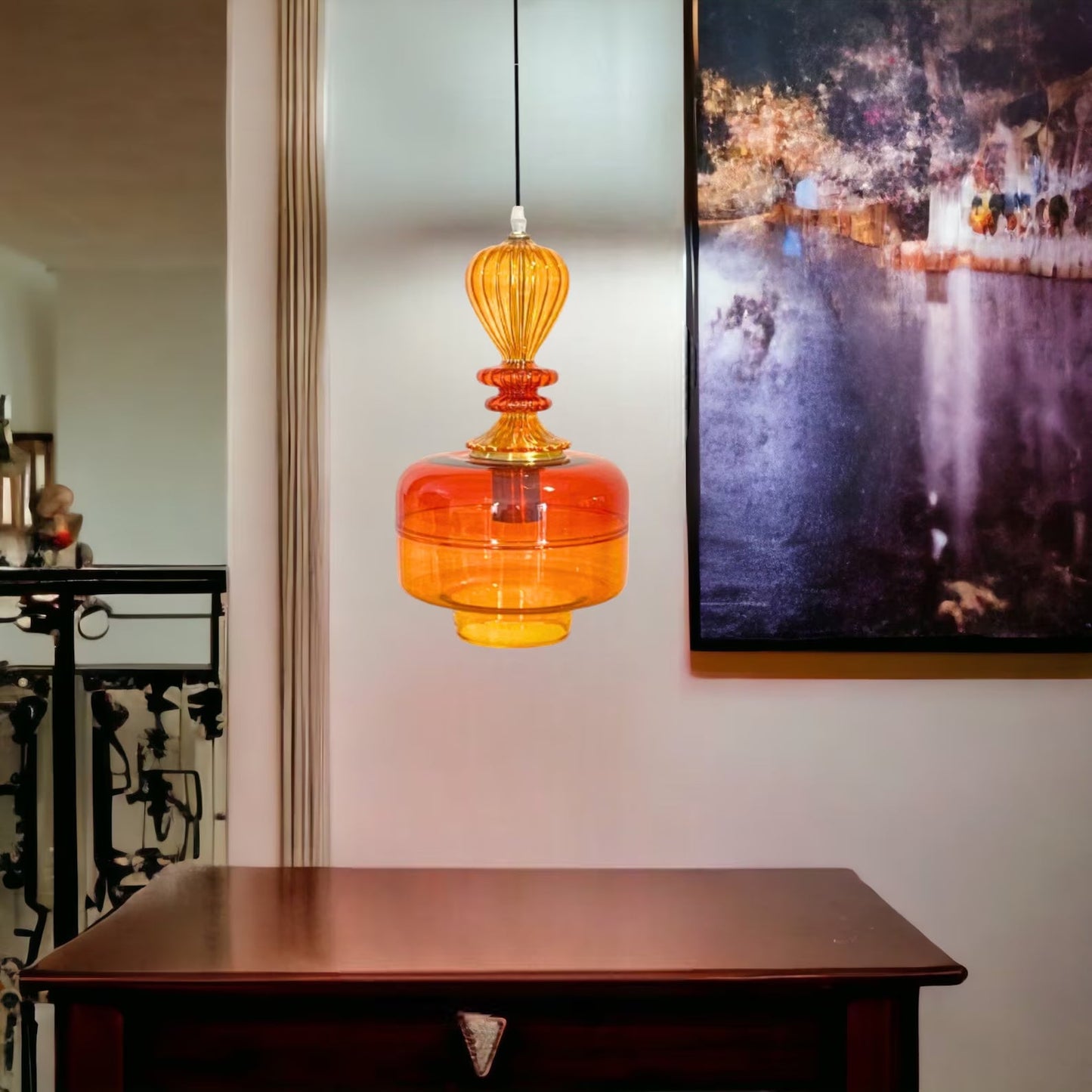 Amber Hand-Blown Glass Pendant Light – Vintage Inspired Design | Les Trois Pyramides.
